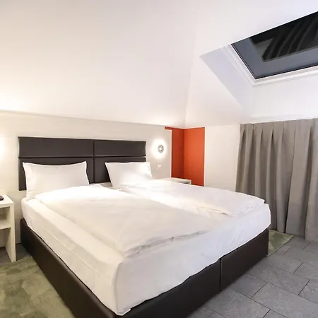 فندق Miralago Locarno Easy