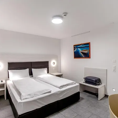 Miralago Locarno Easy - Easy Self Check-in Hotel *